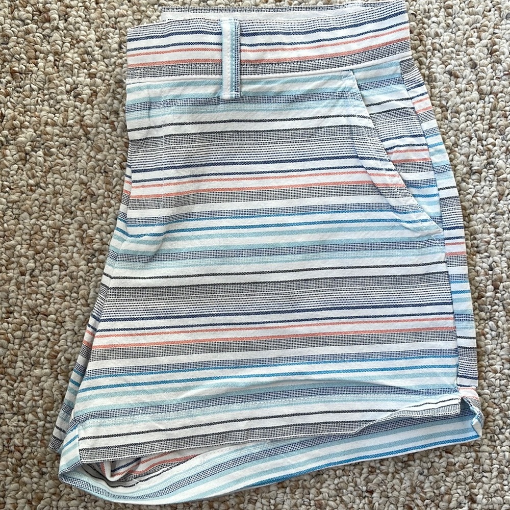 Gap candy stripe shorts